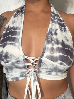 Tie-Dye Lace-Up Halter Crop Top - White & Gray